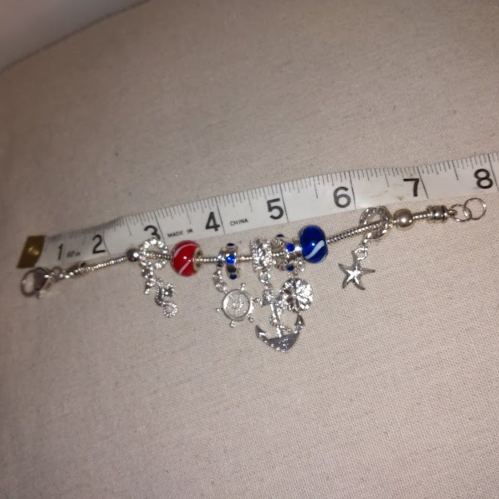 Seaside silver tone charm bracelet - Picture 2 of 2